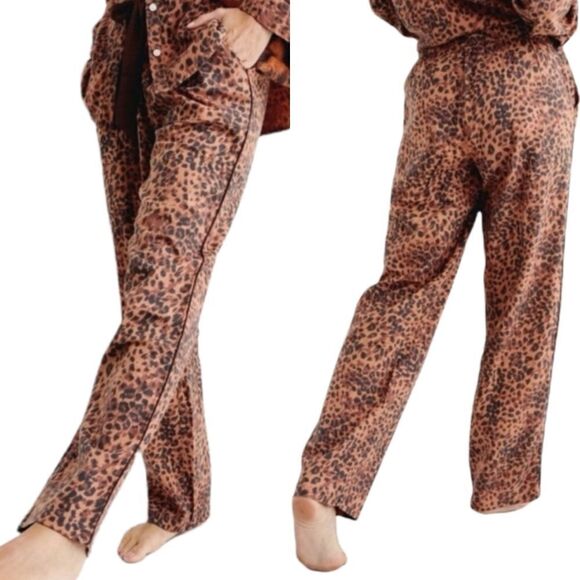 NWOT AERIE Animal Print Wide Leg Lounge Pants S - Picture 1 of 9
